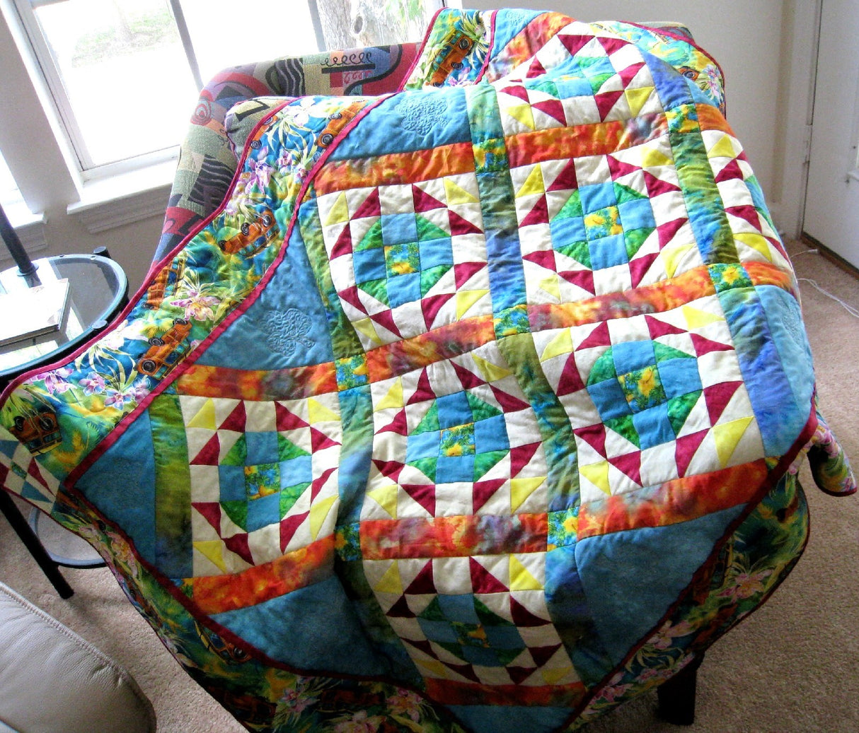 Clover Sunshine Quilt Pattern by Sam Quilt Designs
