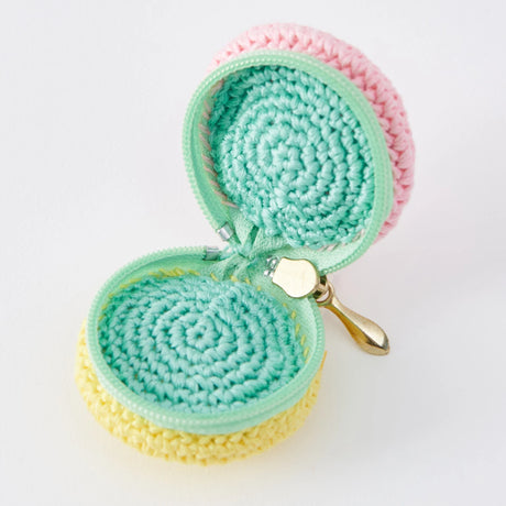 Tiny pouch crocheted with embroidery floss (Colourful Macaron) by Lecien Japan, Inc.