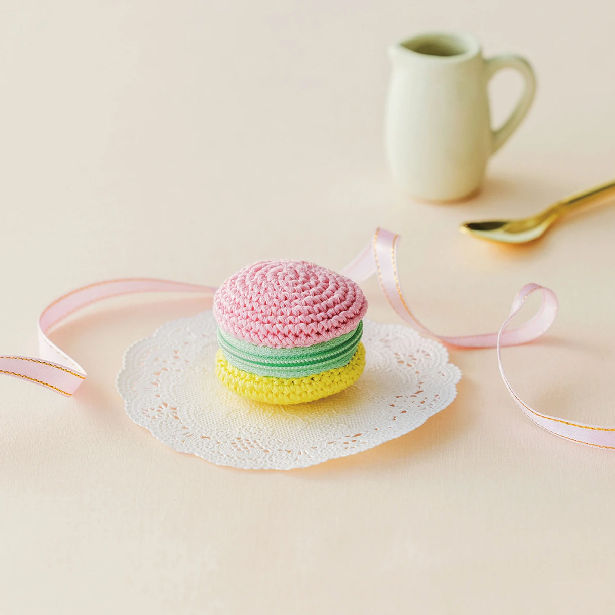 Tiny pouch crocheted with embroidery floss (Colourful Macaron) by Lecien Japan, Inc.