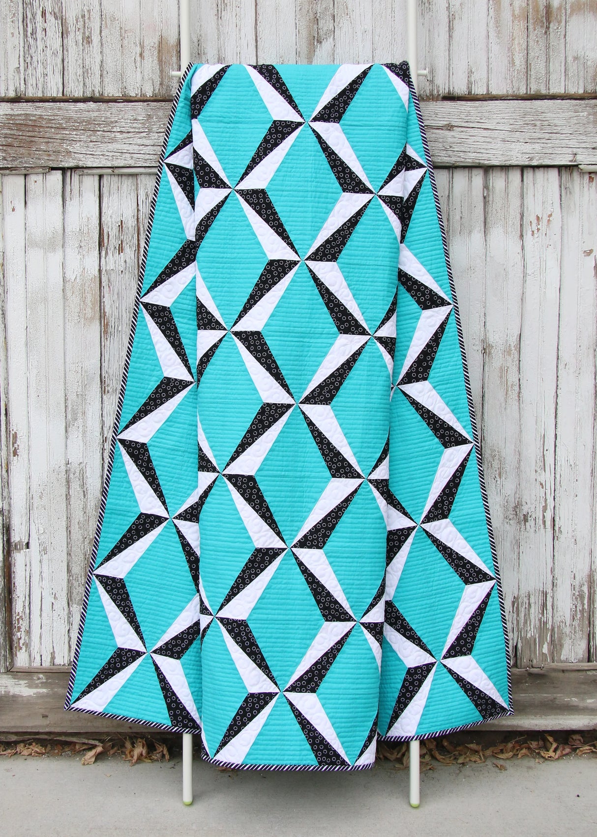 Quadrant Court Quilt Pattern by Sassafras Lane Designs