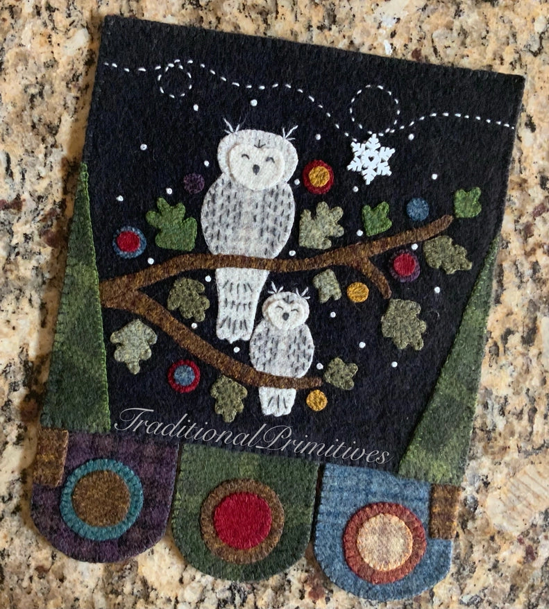 Sweet Snowy Owls Wool Applique Pattern by Traditional Primitives