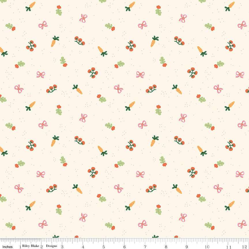Countryside Dreams Allotment Vintage White Quilt Fabricby Countryside Dreams — Natalia Juan Abello