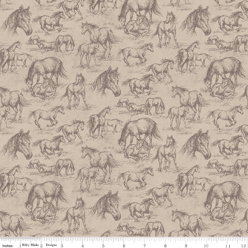 Horseshoe Creek Horses Light Beach Quilt Fabric by Horseshoe Creek — RBD
