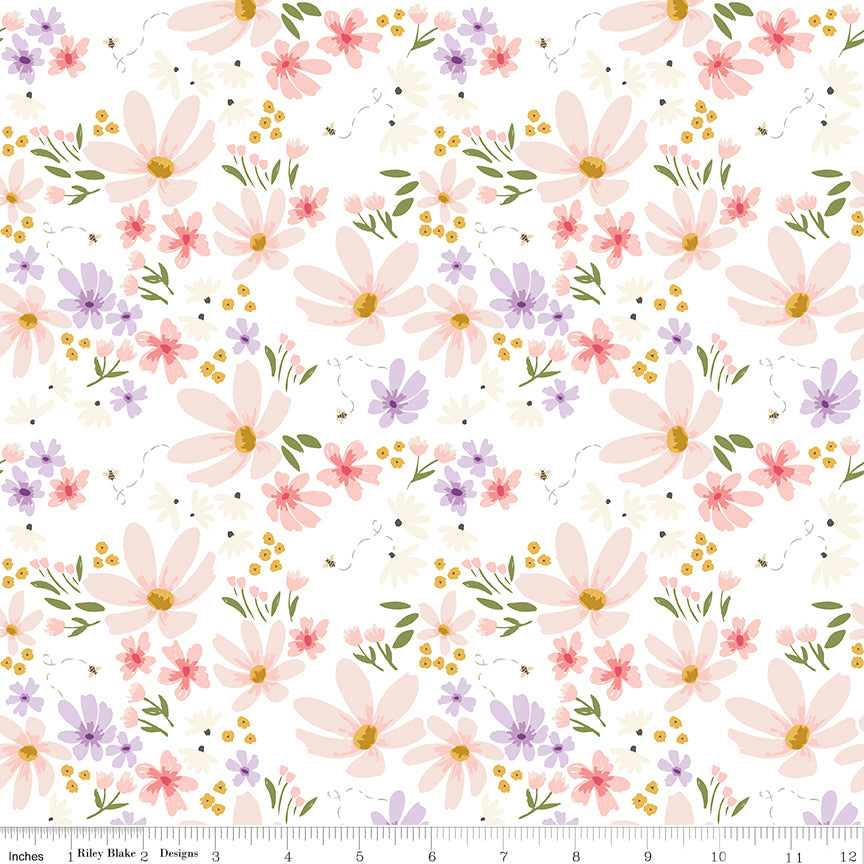 Sweet as Honey Main White Quilt Fabric by Sweet as Honey — Frank Gulick