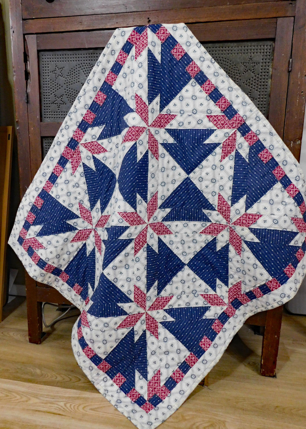 Three Color Fun Quilt Pattern by Cut Loose Press