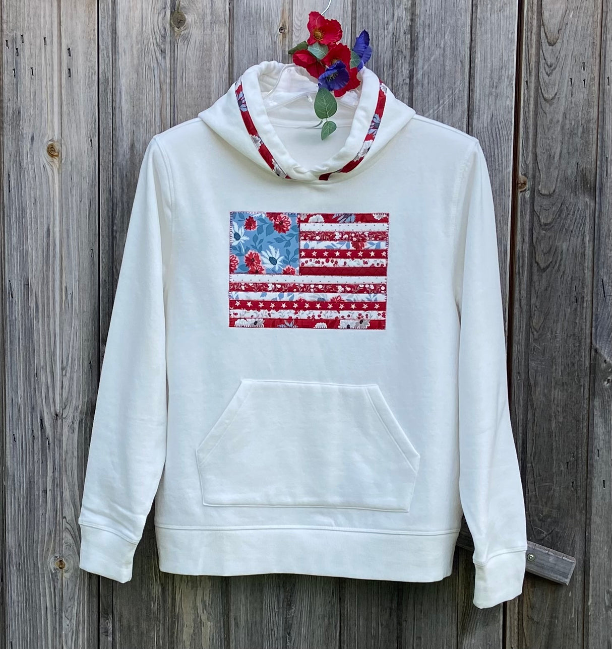 Old Glory Flag Applique Downloadable Pattern by J. Minnis Designs