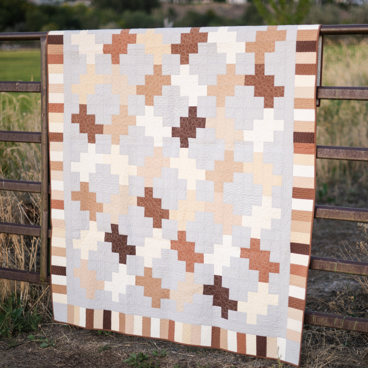 Mosaic Knots Downloadable Pattern by Christa Quilts