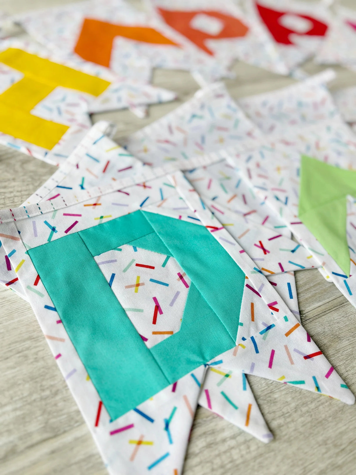 Party Bunting Downloadable Pattern by Penny Spool Quilts Pattern