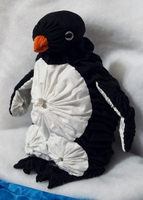 Yo-Yo Pen Gwen (Penguin) Pattern by Another by Anita