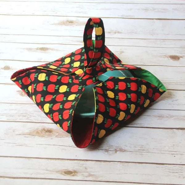 Pie Carrier Downloadable Pattern by Staci W Quilts