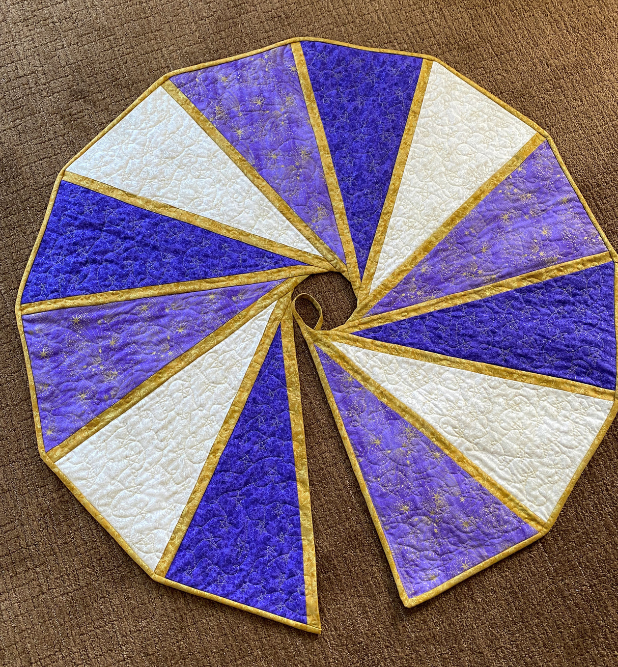 Modern Two Sided Tree Skirt Quilt Pattern by SEW Artistic