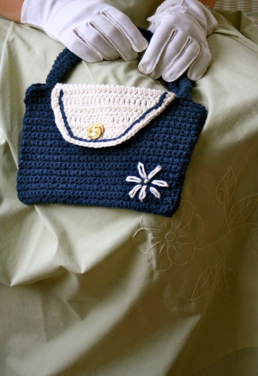 Chattanooga Purse Downloadable Pattern by Kristen Clay