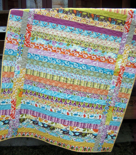 Between the Lines Quilt Pattern by Sweet Janes Quilting and Design