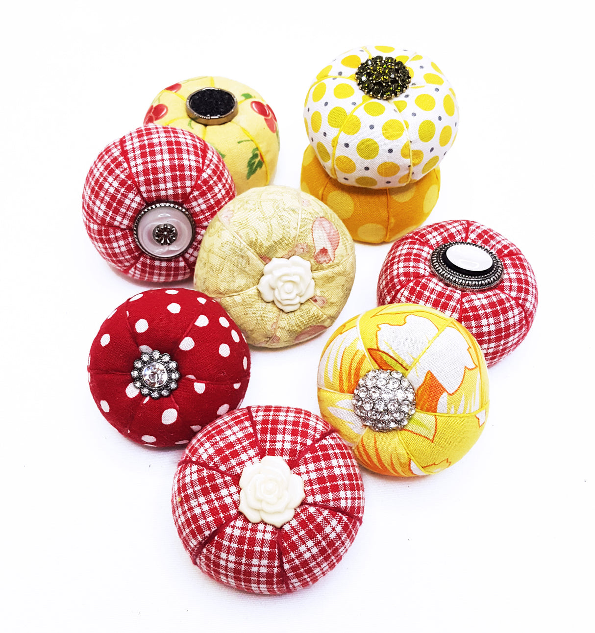 Heirloom Tomatoes Pincushion Pattern by Sewn Wyoming