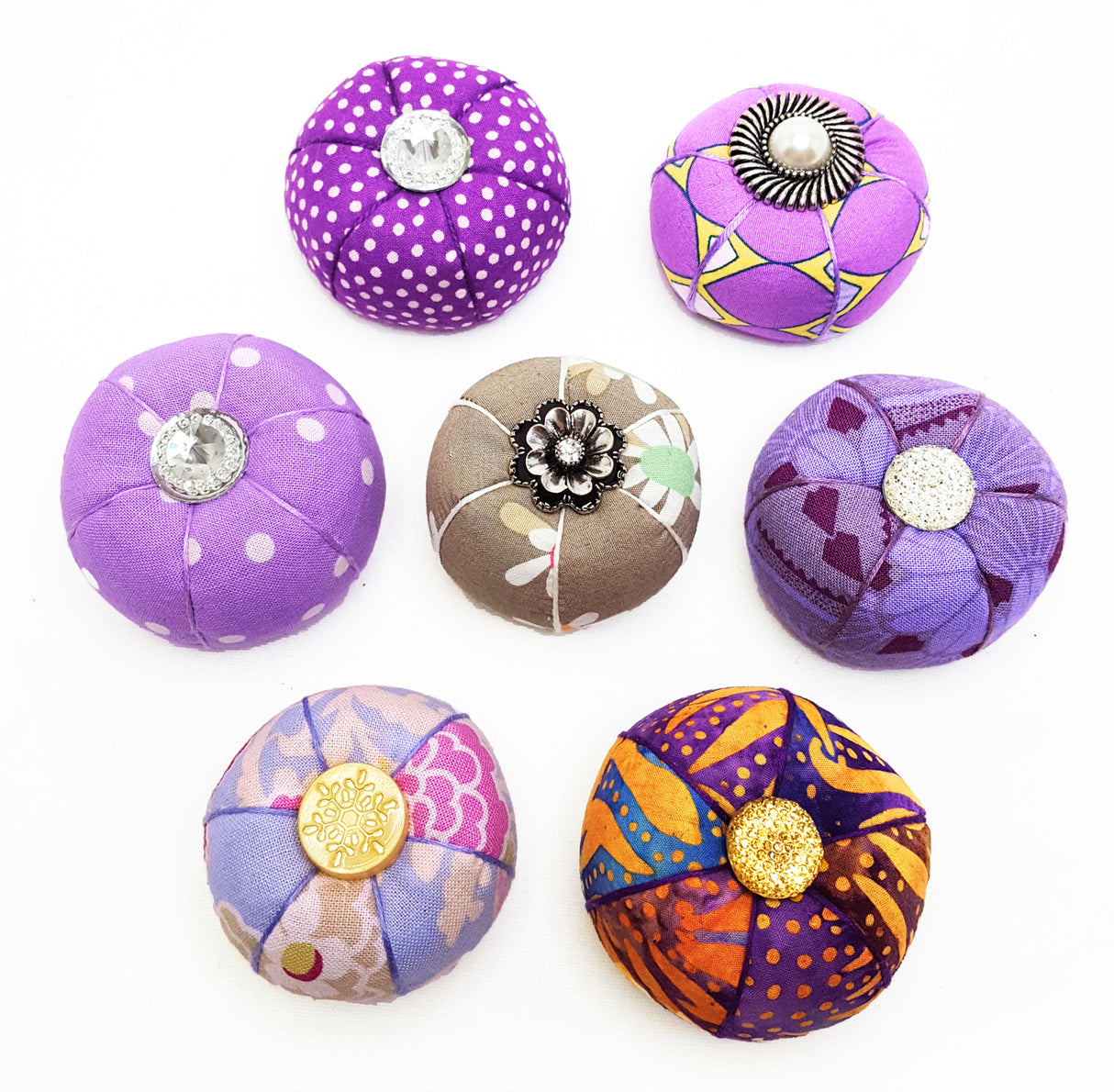 Heirloom Tomatoes Pincushion Pattern by Sewn Wyoming