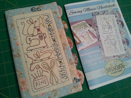 Sewing Mouse Needlebook