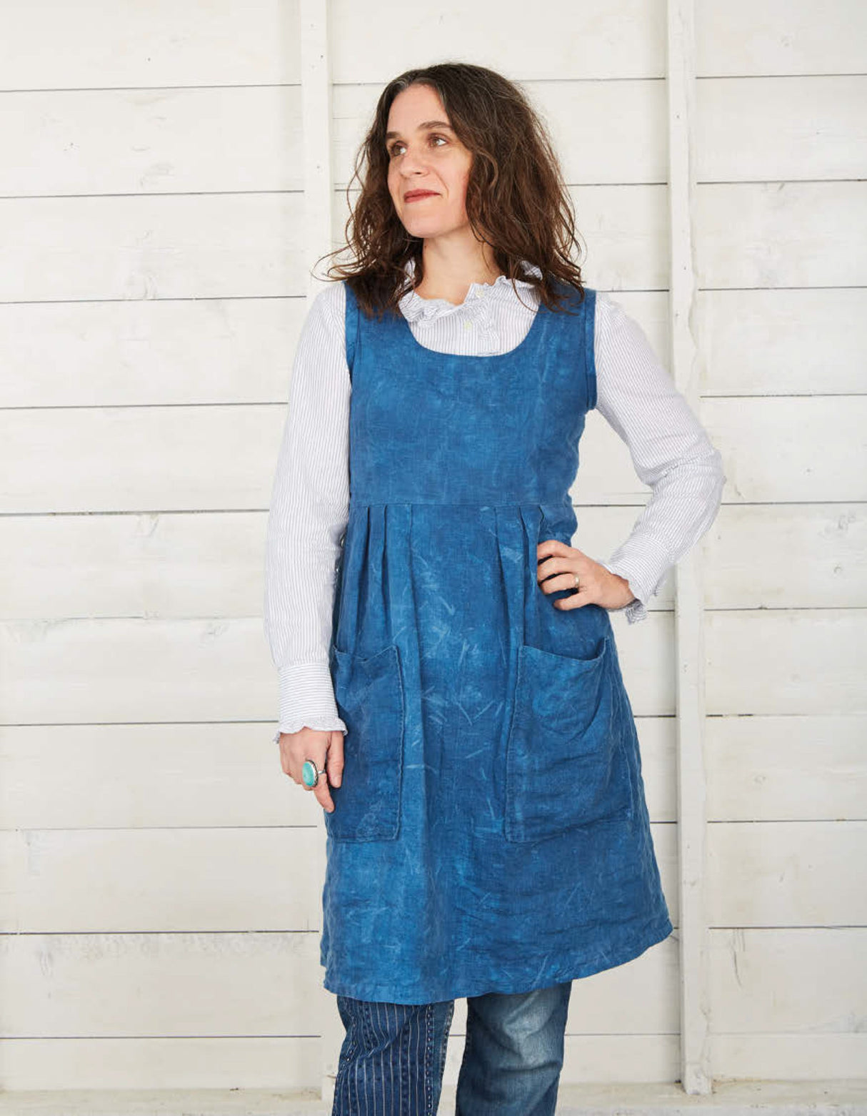 Make Thrift Mend: Stitch, Patch, Darn, Plant-Dye & Love Your Wardrobe