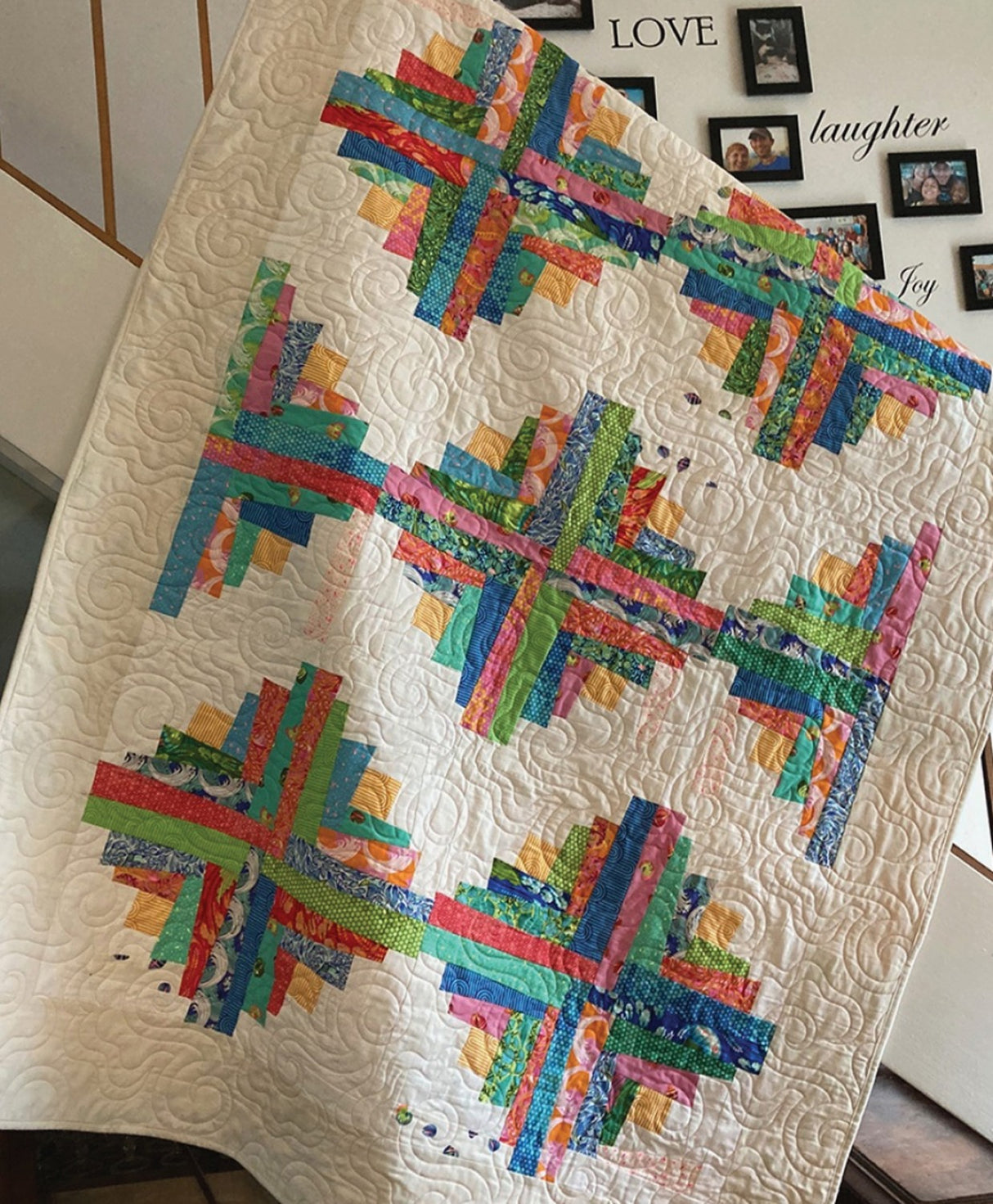 Bubbles Baubles & Balloons Quilt Pattern by Cut Loose Press