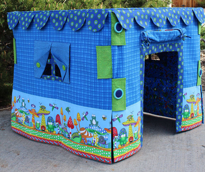 Whats Bugging You Card Table Playhouse