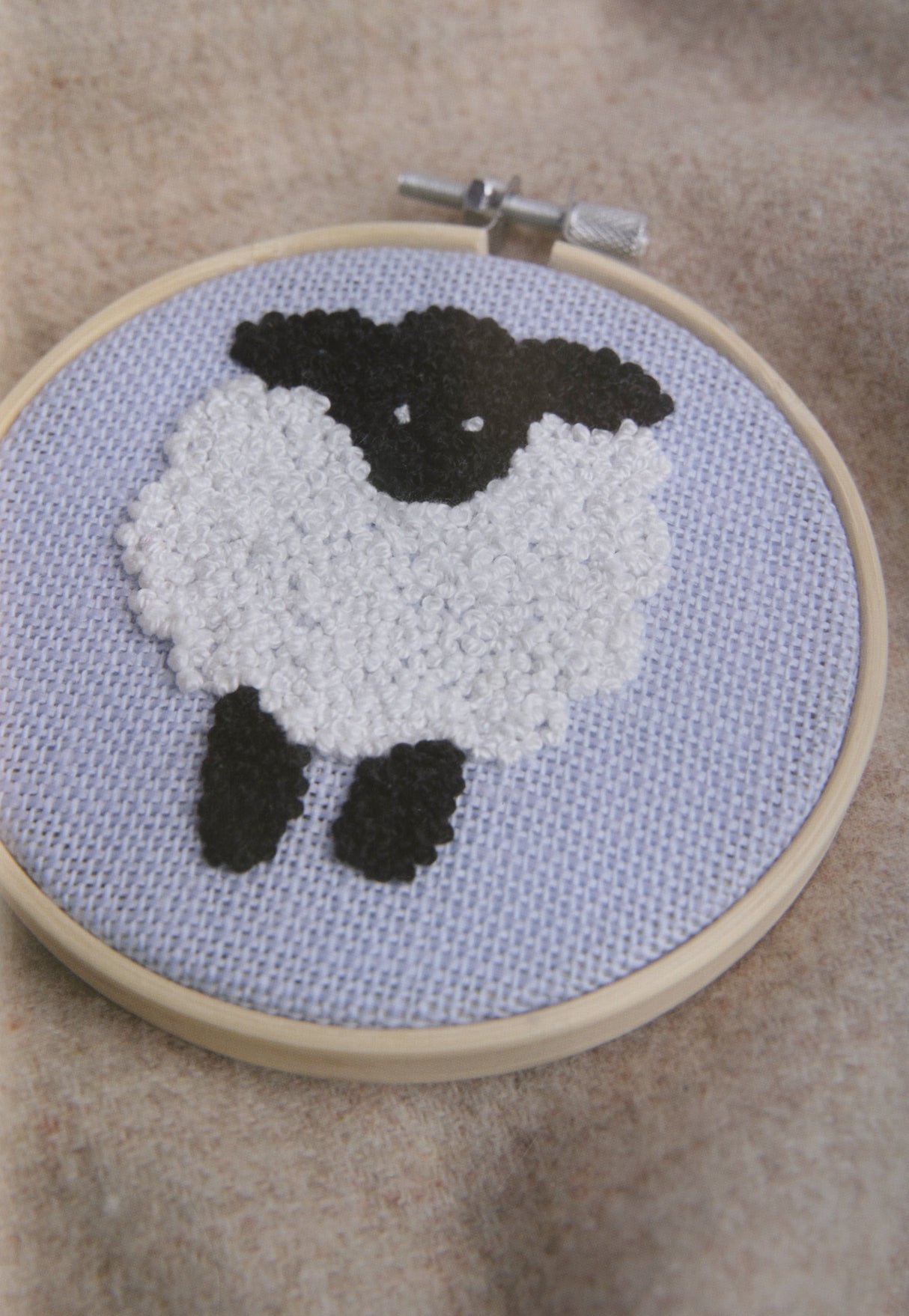 Weekend Makes: Hoop Embroidery