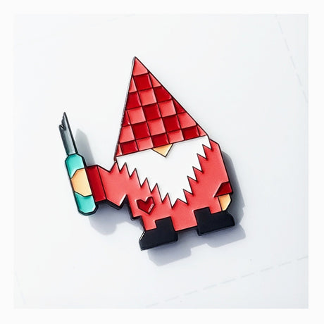 Gnomeo Enamel Pin