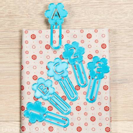Sew Daisy Fabric Markers Blue