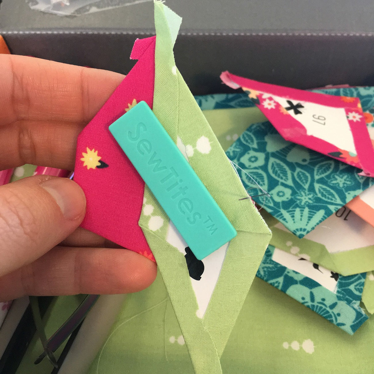 SewTites Magnetic Pin Mixer 15pk