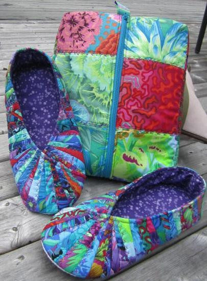 Snappy Slippers & Travel Bag