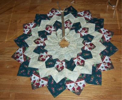 Dresden Plate Tree Skirt
