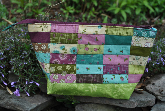 Creatively Yours Zipper Pouch