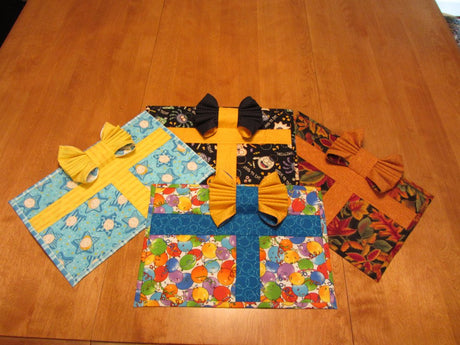 Pretty Package Placemats