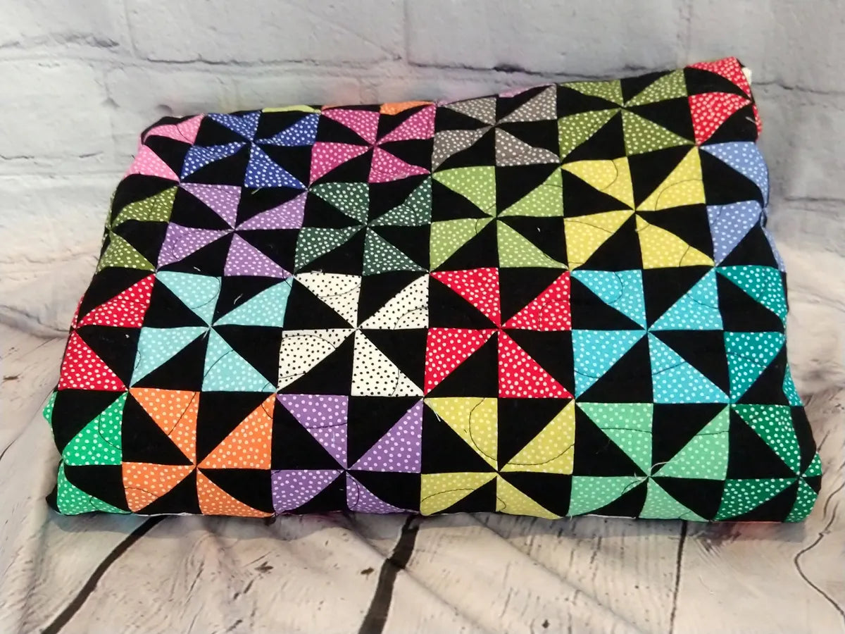 Pinwheel Pop Downloadable Pattern by Beaquilter