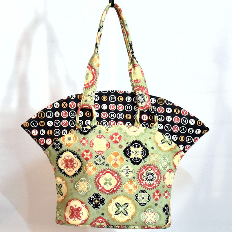 Sassy Tote Pattern by Around the Bobbin