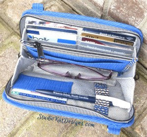 Walkabout Wallet