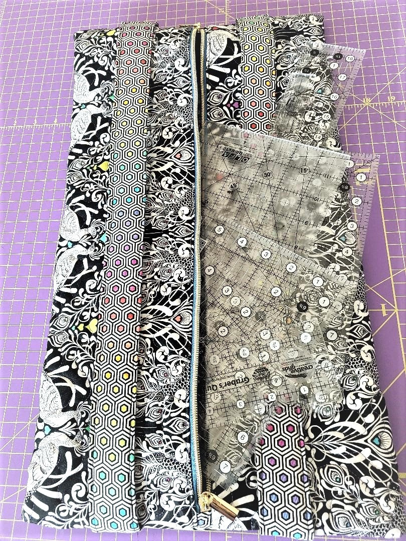 Moda Ruler Bag Ruler Bag Downloadable Pattern – Quilting Books Patterns and Notions