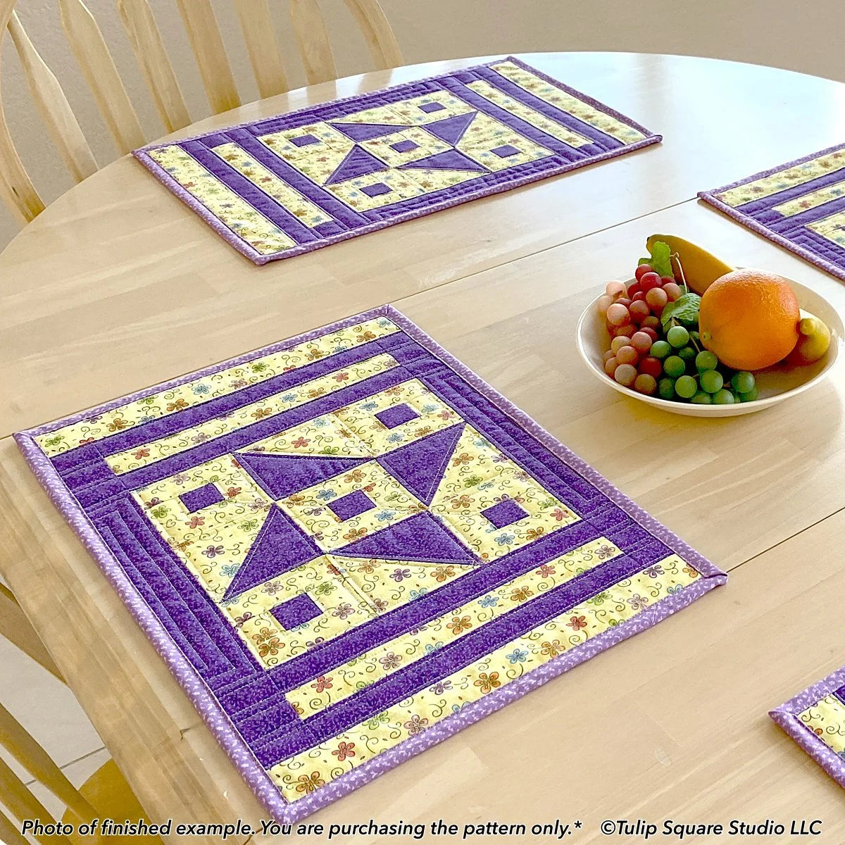 Star Flower Placemats Downloadable Pattern by Tulip Square Patterns