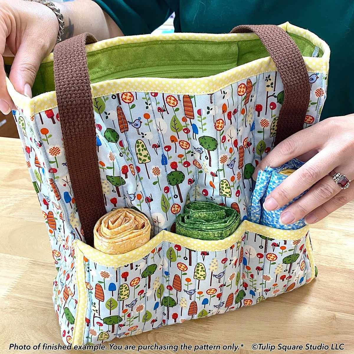 Market Bag Downloadable Pattern by Tulip Square Patterns