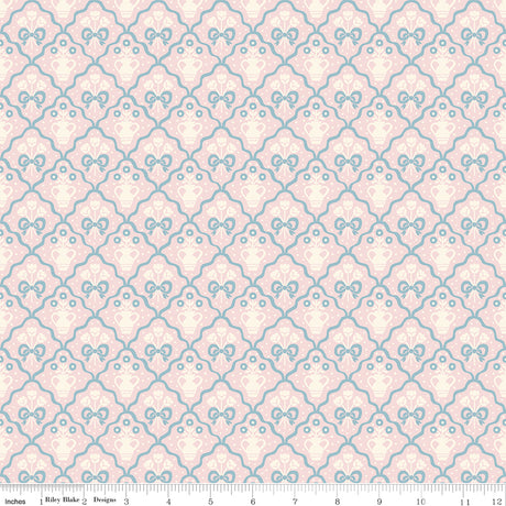 Countryside Dreams Bouquets Pink Dogwood Quilt Fabricby Countryside Dreams — Natalia Juan Abello