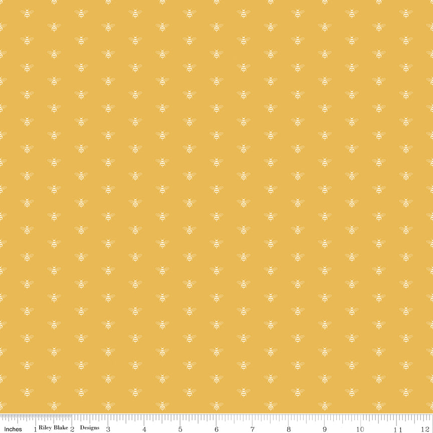 Sweet as Honey Bees Daisy Quilt Fabric by Sweet as Honey — Frank Gulick