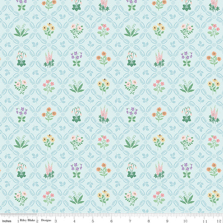 Anne with an E Medallion Floral Blue Quilt Fabric