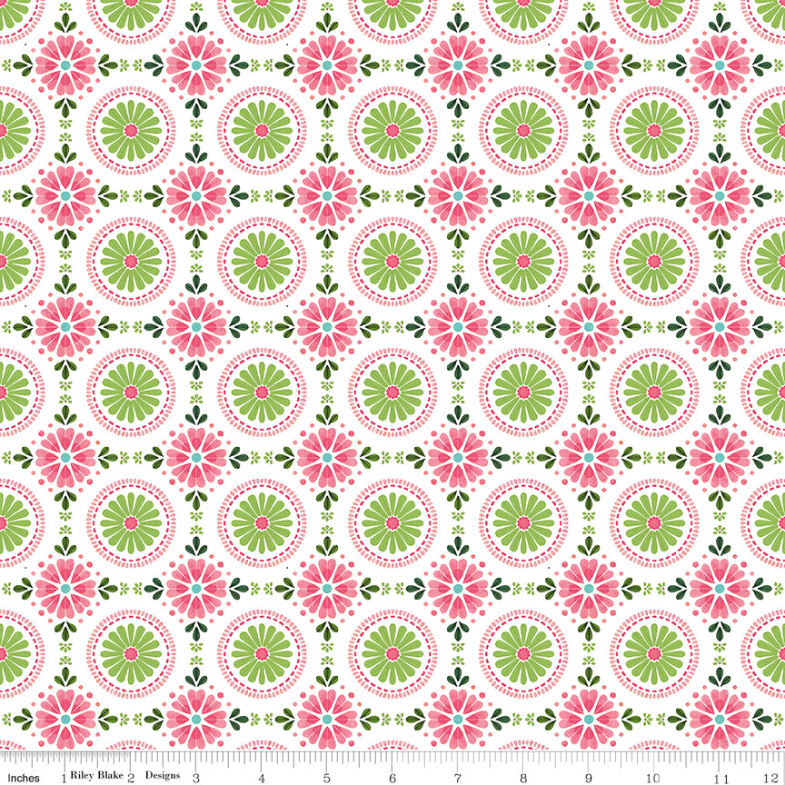 Peonies & Pears Mosaic White Quilt Fabric