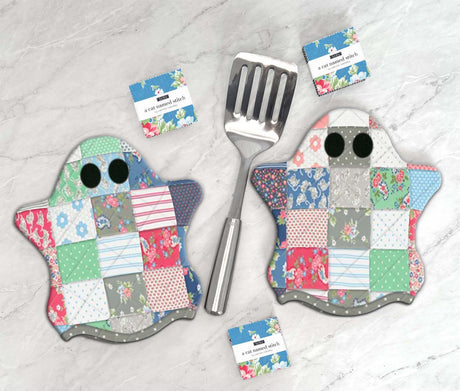 Ghostly Hot Pad Template by J. Minnis Designs