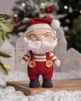 Crochet Armigurumi For The Holidays by Weldon Owen