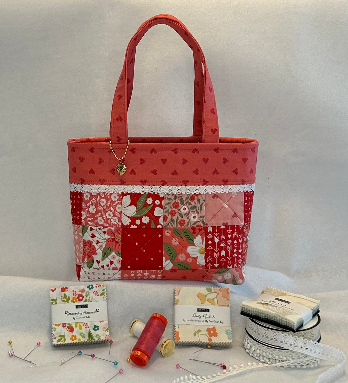 Mini charming Tote Bag Downloadable Pattern by J. Minnis Designs