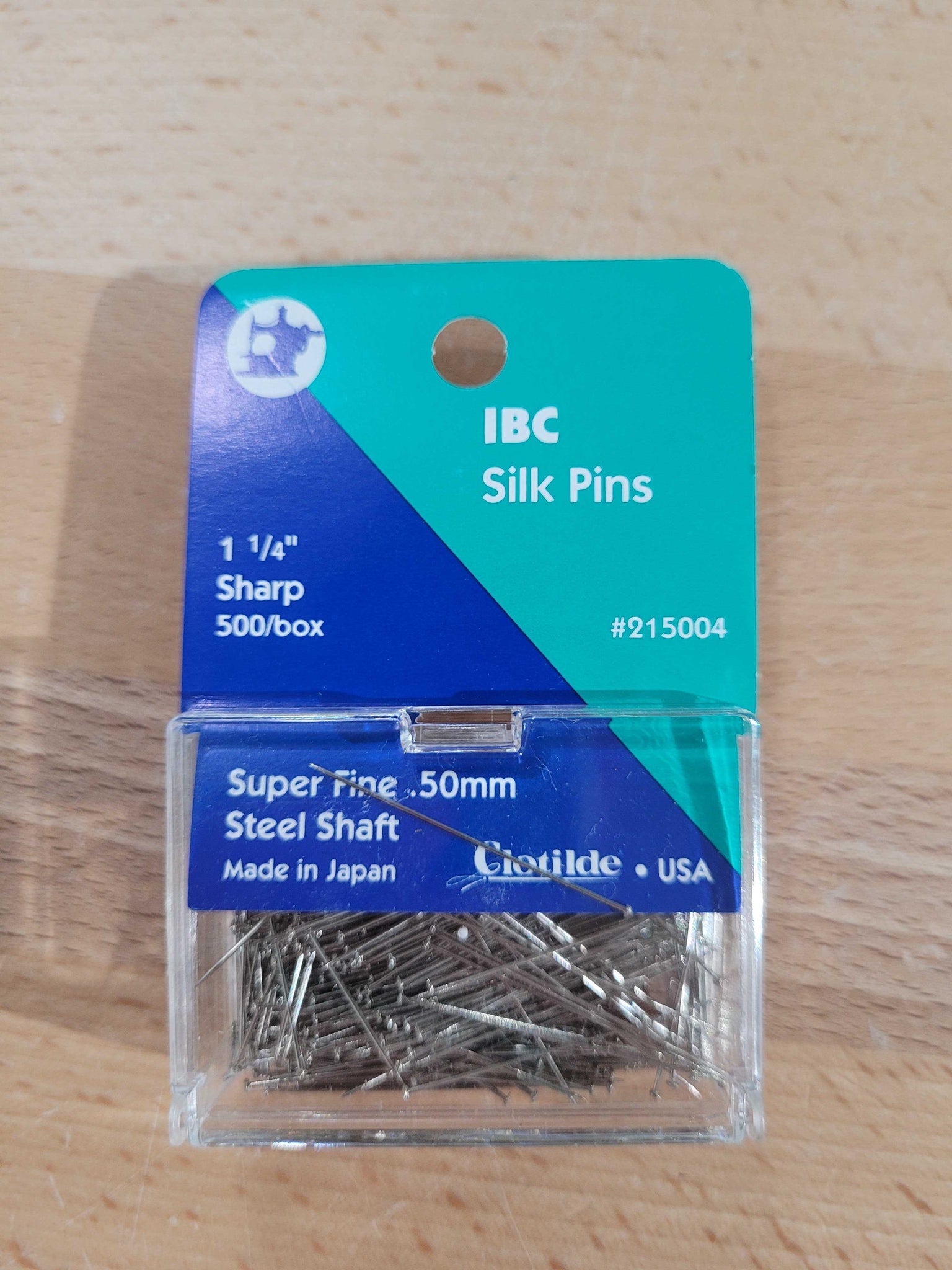 IBC Silk Super Fine Steel Pin SZ 20 1/4in Quilters – Quilting Books  Patterns and Notions