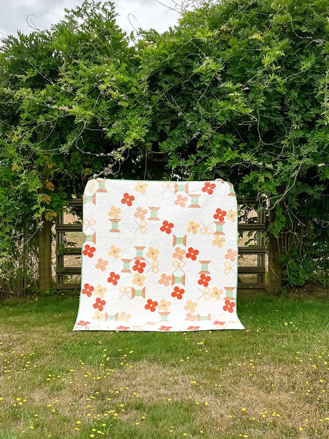 Snips & Blossoms Quilt Pattern
