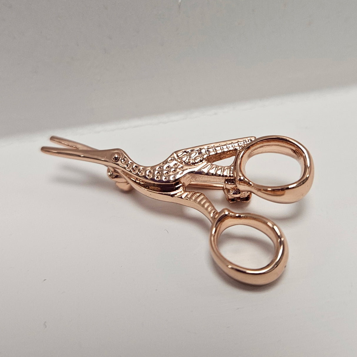 Back of the Stork Scissor Brooch Pin Rose Gold by Quilt Spot