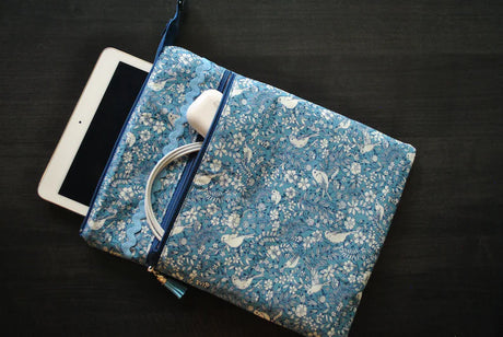 Ipad Pouch Quilt Pattern by Sweet Janes Quilting and Design