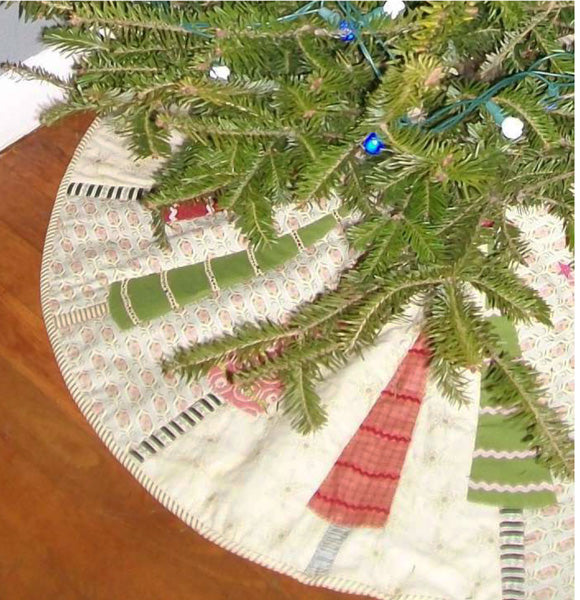 O Easy Christmas Tree Skirt Pattern by Back River Bags