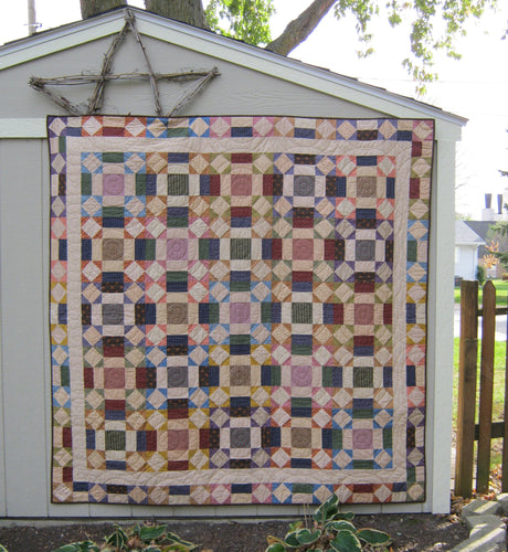 Paper Chain Downloadable Pattern by Snuggles Quilts